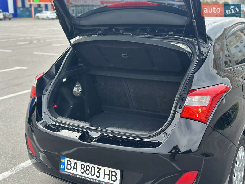 Хетчбек Hyundai i30 2013 в Кропивницькому