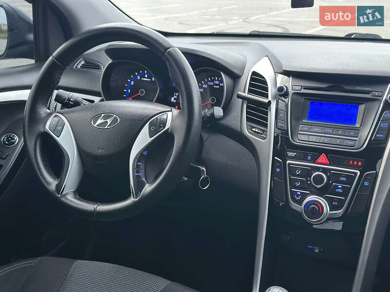 Хетчбек Hyundai i30 2013 в Кропивницькому