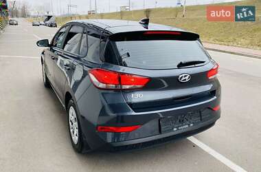 Хэтчбек Hyundai i30 2021 в 