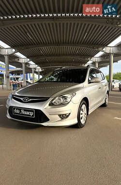 Универсал Hyundai i30 2012 в 