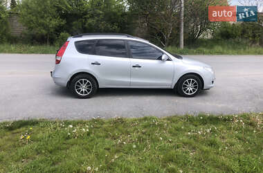 Универсал Hyundai i30 2009 в Киеве