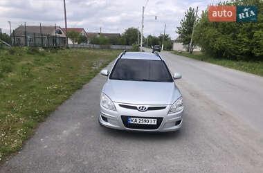 Универсал Hyundai i30 2009 в Киеве