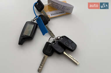 Хэтчбек Hyundai i30 2013 в 