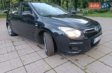 Хэтчбек Hyundai i30 2009 в Киеве