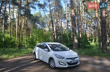 Хэтчбек Hyundai i30 2013 в Обухове