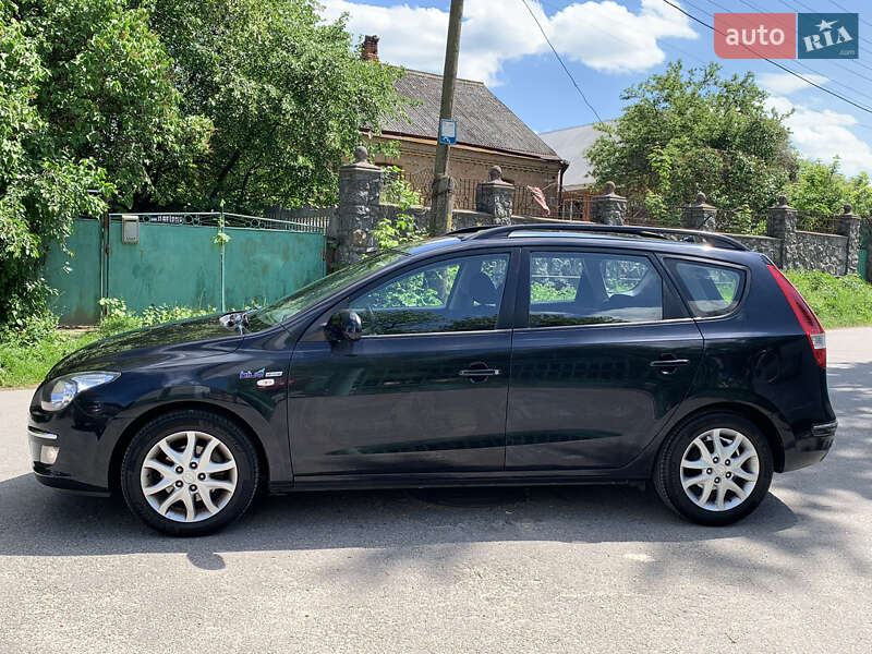 Универсал Hyundai i30 2009 в Виннице
