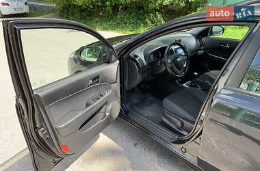 Универсал Hyundai i30 2009 в 