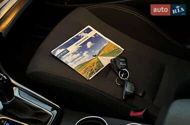 Хетчбек Hyundai i30 2013 в 