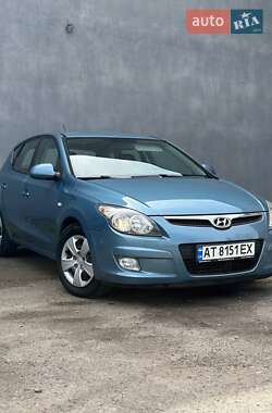 Хэтчбек Hyundai i30 2010 в Коломые