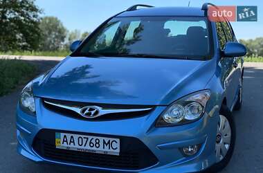 Хэтчбек Hyundai i30 2012 в Днепре