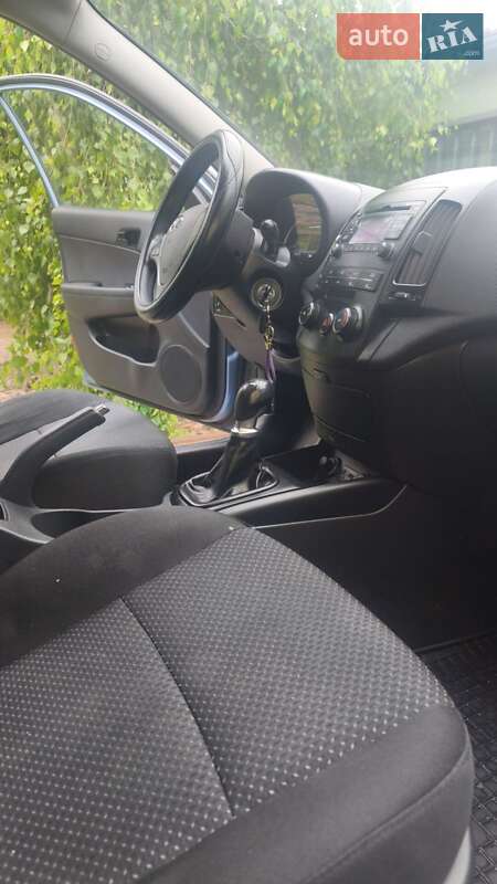 Хетчбек Hyundai i30 2011 в Іршаві