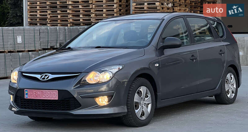 Hyundai i30 2011