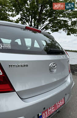 Хэтчбек Hyundai i30 2009 в 