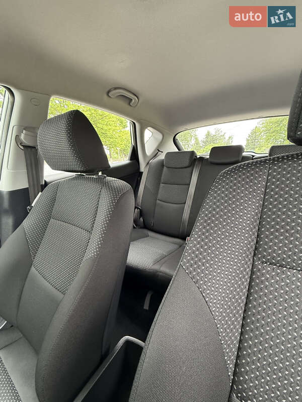 Хэтчбек Hyundai i30 2009 в Бурштыне