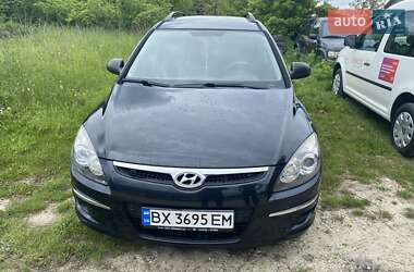 Универсал Hyundai i30 2009 в Виньковцах