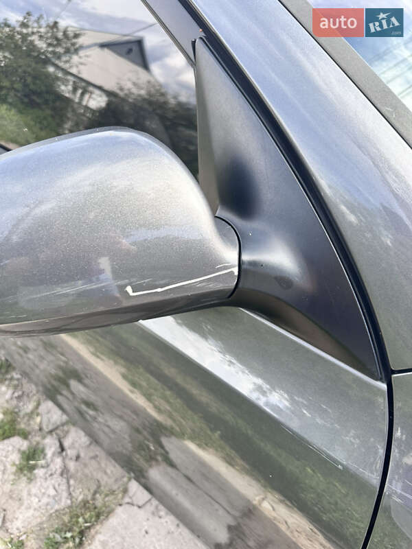 Хетчбек Hyundai i30 2008 в Дніпрі