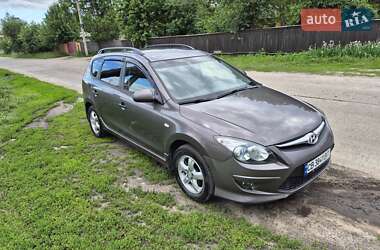 Универсал Hyundai i30 2012 в Прилуках