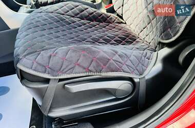 Хетчбек Hyundai i30 2013 в 