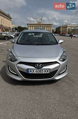 Універсал Hyundai i30 2012 в Харкові
