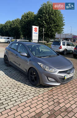 Хетчбек Hyundai i30 2013 в Мукачевому
