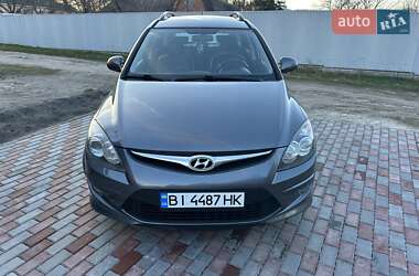Універсал Hyundai i30 2010 в 