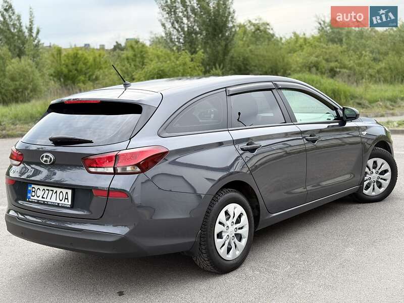 Универсал Hyundai i30 2021 в Львове