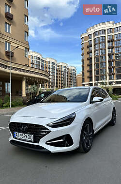 Хетчбек Hyundai i30 2022 в 