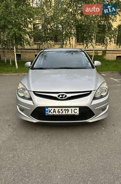 Хетчбек Hyundai i30 2011 в Києві