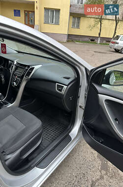 Хэтчбек Hyundai i30 2016 в 