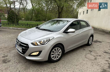 Хэтчбек Hyundai i30 2016 в 