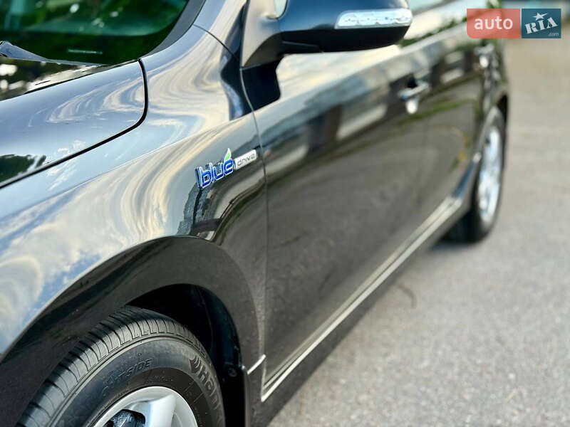 Хэтчбек Hyundai i30 2010 в Кропивницком