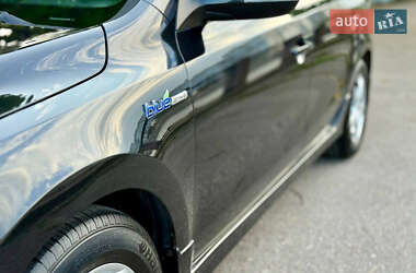 Хэтчбек Hyundai i30 2010 в 