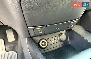 Хэтчбек Hyundai i30 2010 в 