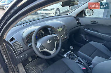 Универсал Hyundai i30 2010 в 