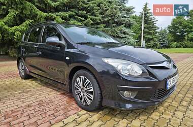Универсал Hyundai i30 2010 в 