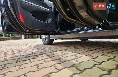 Универсал Hyundai i30 2010 в 