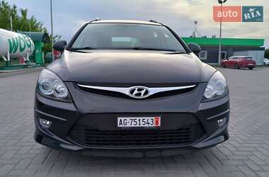 Универсал Hyundai i30 2010 в Павлограде