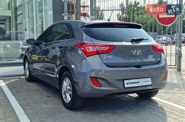 Хэтчбек Hyundai i30 2014 в 