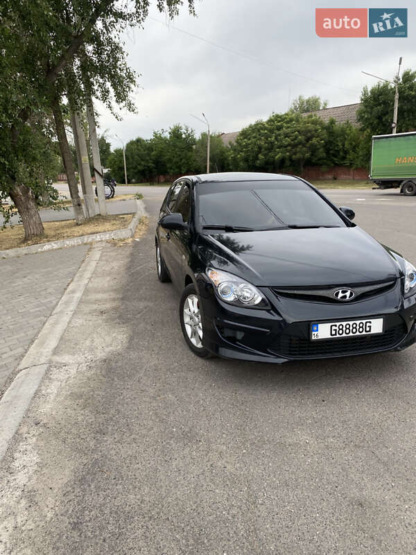 Hyundai i30 2010