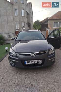 Универсал Hyundai i30 2009 в 