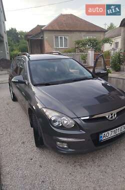 Универсал Hyundai i30 2009 в 