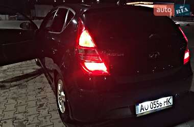 Хетчбек Hyundai i30 2010 в Мукачевому