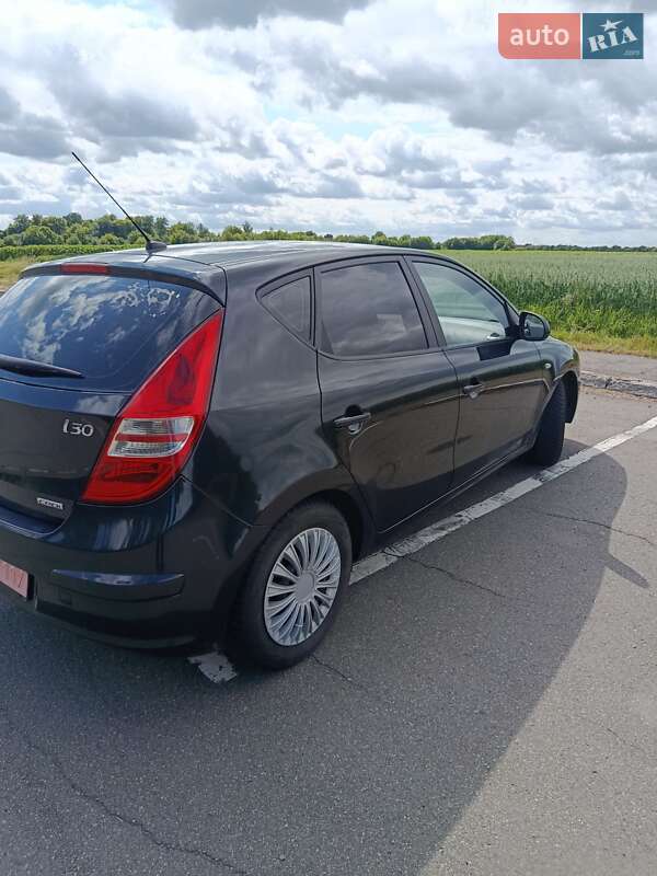 Хетчбек Hyundai i30 2009 в Конотопі