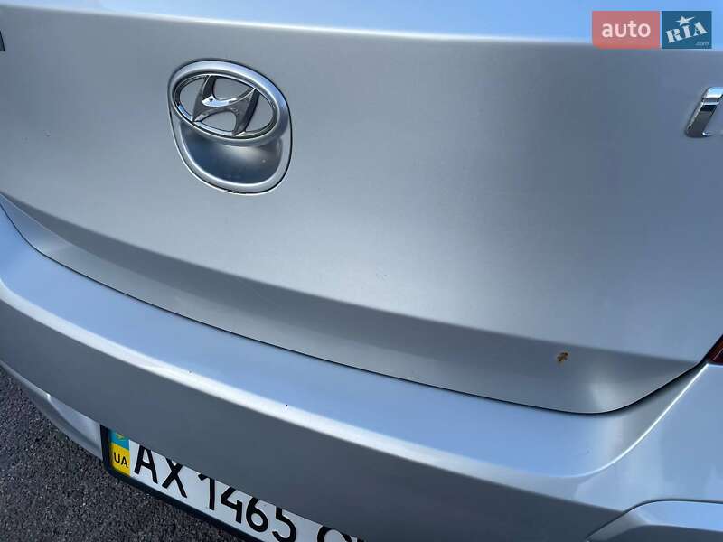Хэтчбек Hyundai i30 2011 в Харькове