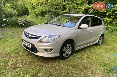 Универсал Hyundai i30 2010 в Нежине