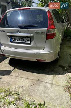 Универсал Hyundai i30 2010 в 
