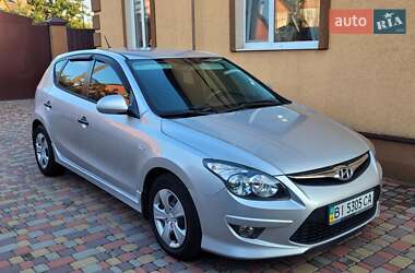 Хетчбек Hyundai i30 2011 в Миргороді