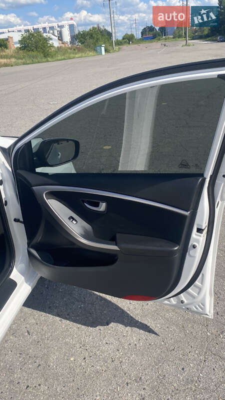 Універсал Hyundai i30 2012 в Івано-Франківську