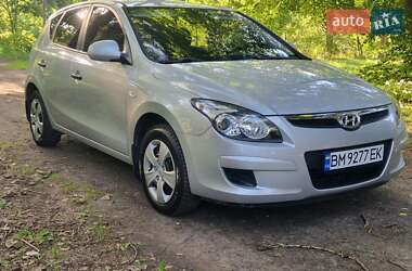 Хэтчбек Hyundai i30 2009 в Сумах