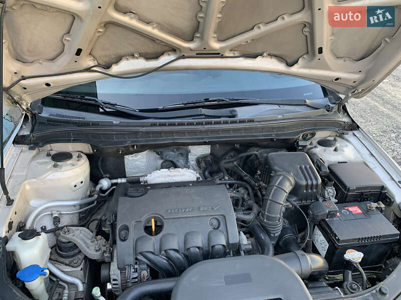 Универсал Hyundai i30 2009 в Ладыжине